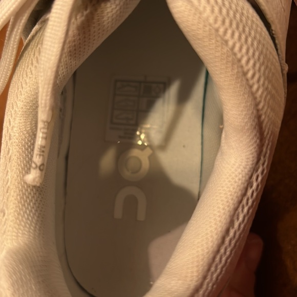 On Cloud Mens Shoes The Roger Style Size 8 - Picture 7 of 8